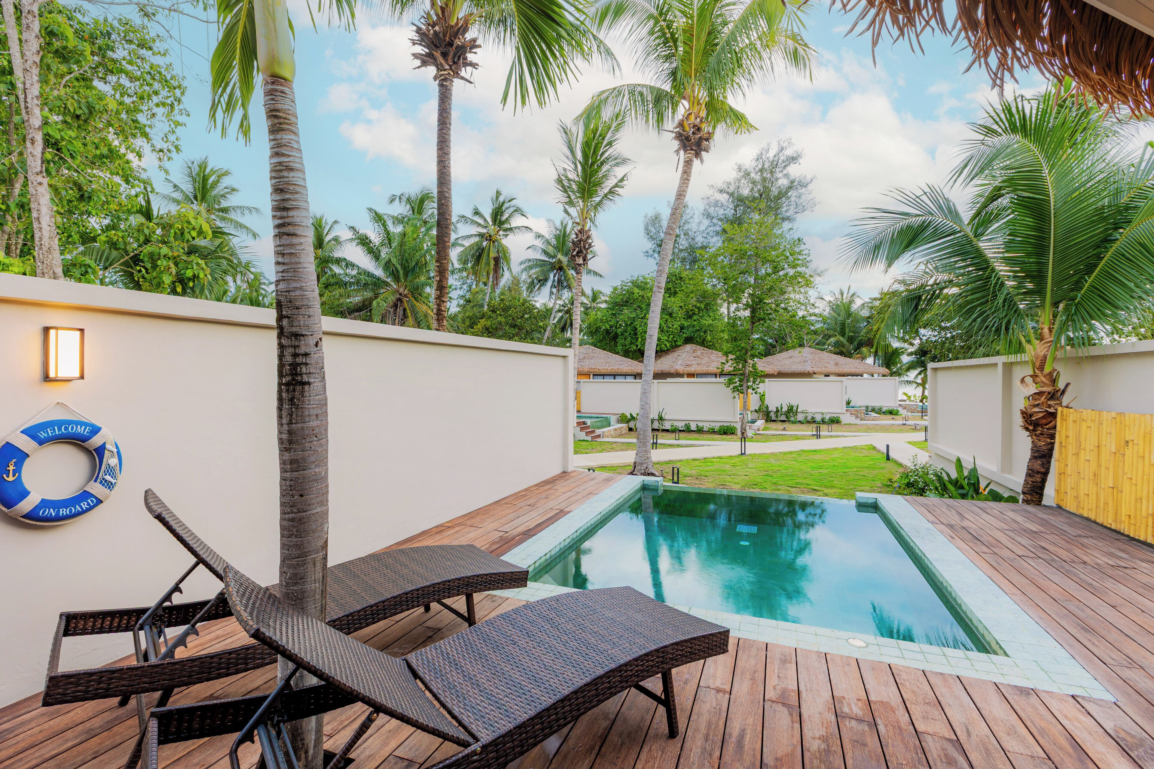 In-room safe, laptop workspace, blackout drapes, soundproofing