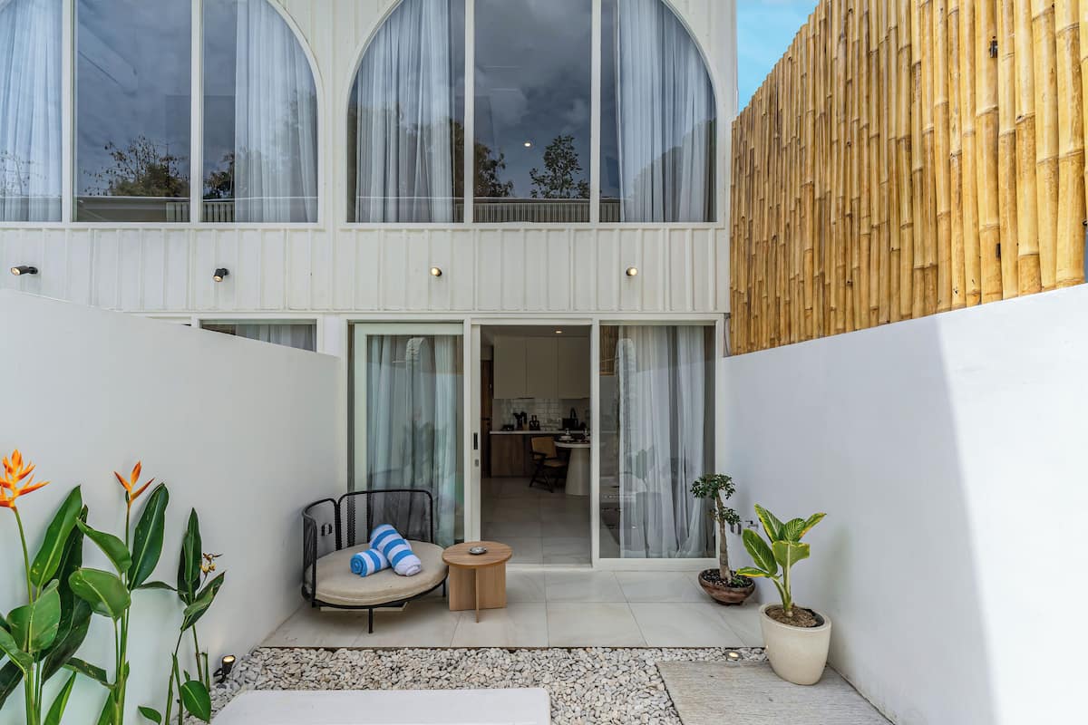 Casa Brisa 5B | Meja kerja dan ruang kerja ramah laptop