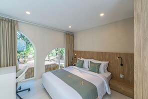 Bingin unit 13 | Bureau, espace de travail pour ordinateur portable