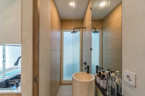 Bingin unit 13 | Bathroom