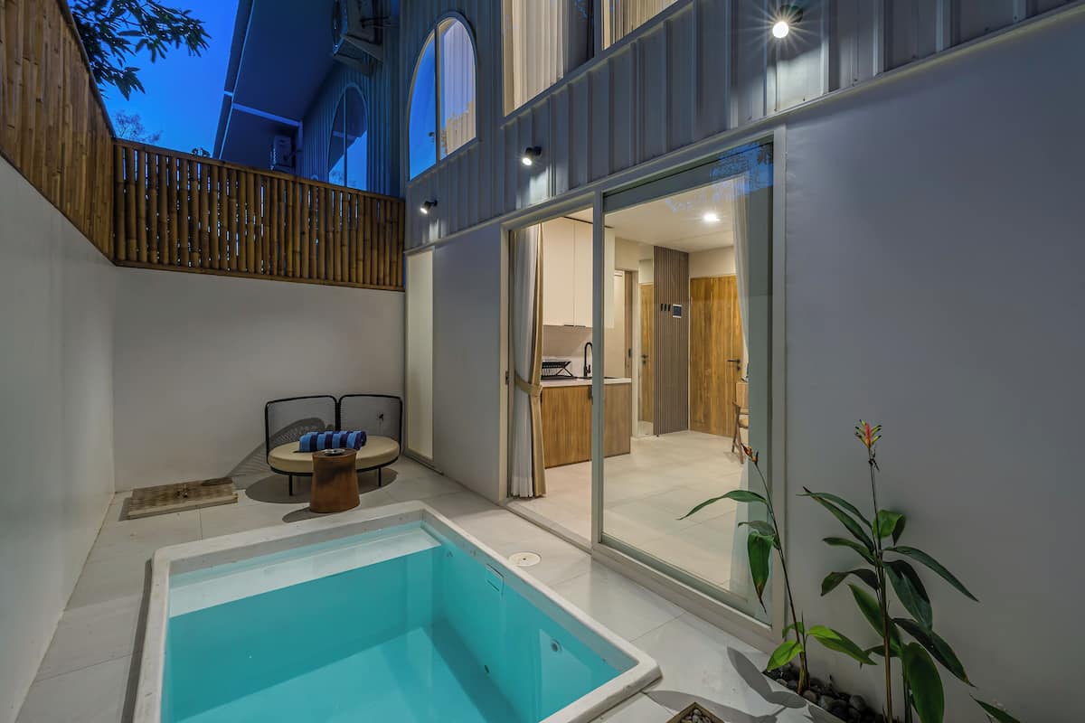 Bingin unit 13 | Meja kerja dan ruang kerja ramah laptop