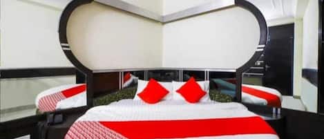 Deluxe Double Room | Free WiFi