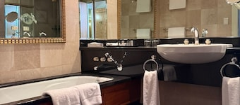 Royal Majestic Hotel