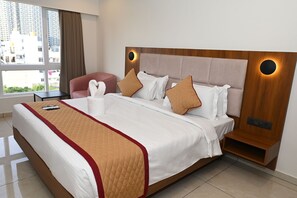 Comfort Double Room | In-room safe, free WiFi