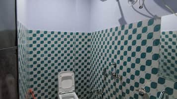 Villa | Bathroom | Shower, free toiletries, towels, soap