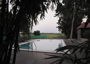 Alberca al aire libre 