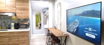 Private Urban Oasis Near SF - Full Kitchen 22421B