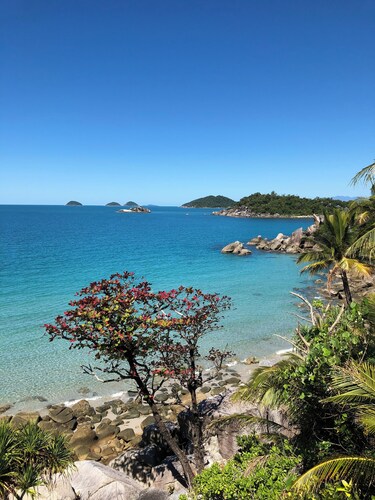 Bedarra Island House 360