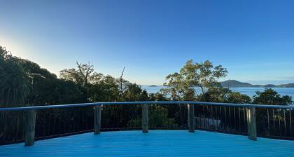 Bedarra Island House 360