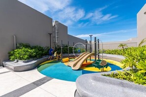 Unclassified image, 5 of 17, button - 2 Bedroom Luxury Condotel - The Song Vung Tau (Vung Tau)