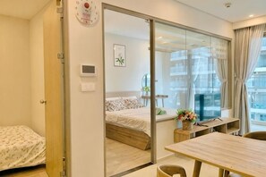 Unclassified image, 3 of 17, button - 2 Bedroom Luxury Condotel - The Song Vung Tau (Vung Tau)