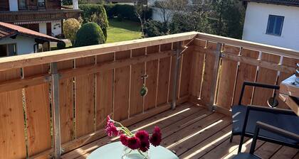 Comfort apartment with 2 bedrooms, 2 bathrooms & fireplace - space for the whole family