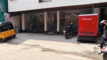 Parkir mandiri gratis