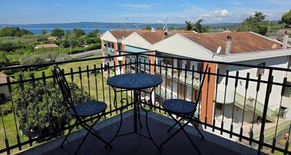 Apartment mit Balkon und Seeblick in Bolsena