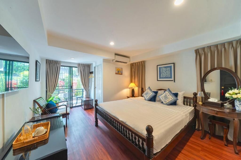 Deluxe Double Room, Balcony | Free WiFi, bed sheets
