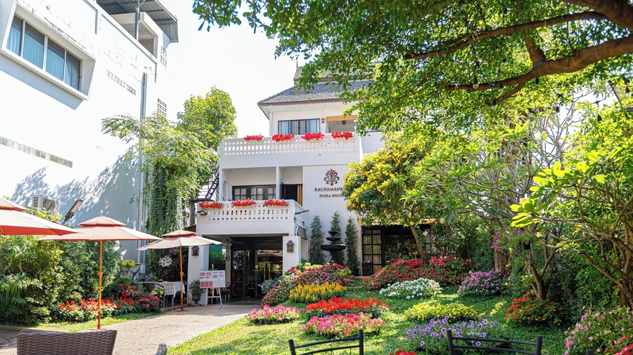 Rachamankha Flora House Chiang Mai