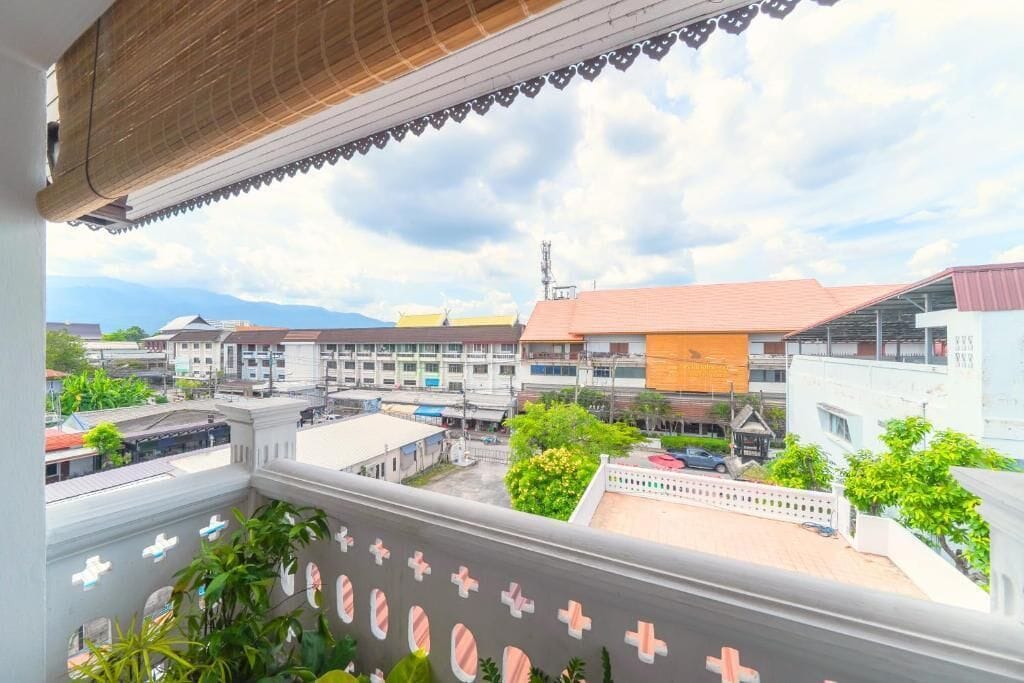 ห้องดีลักซ์ดับเบิล, ระเบียง | Wi-Fi ฟรี, ผ้าปูที่นอน