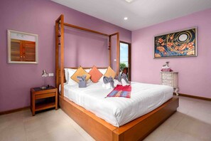 Huone, 3 makuuhuonetta, tupakointi sallittu, yksityinen uima-allas | 3 makuuhuonetta