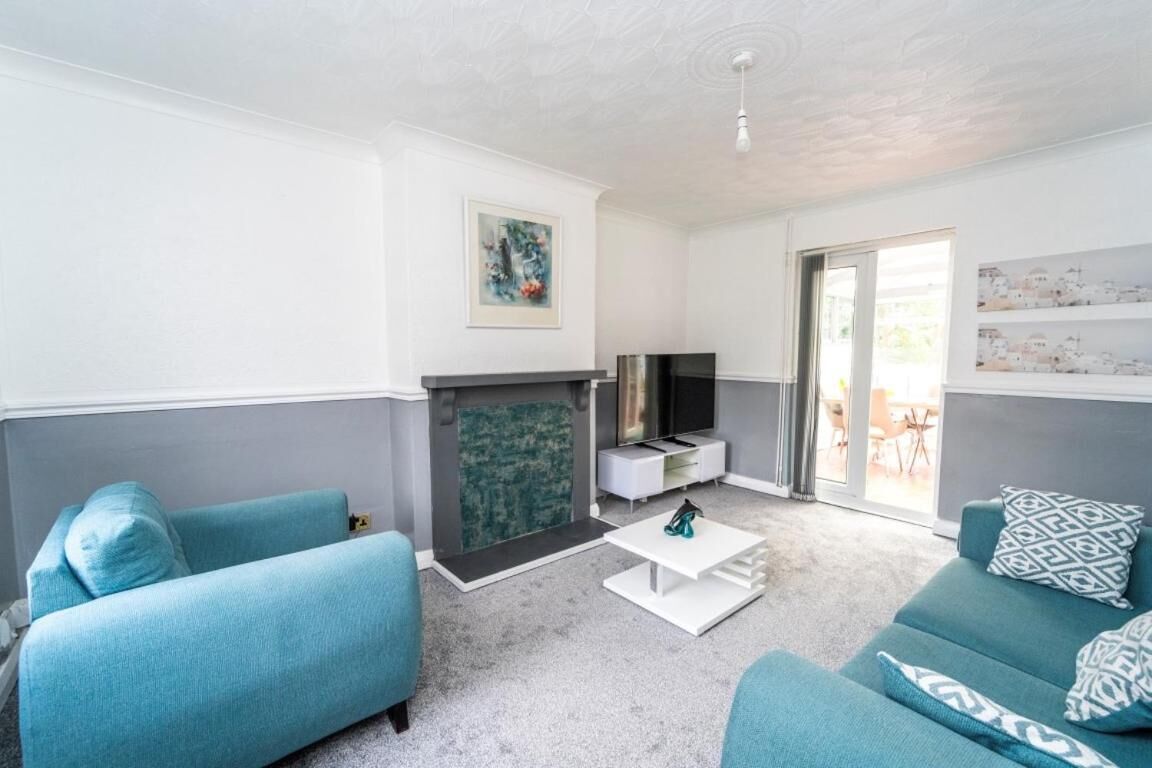 House, 3 Bedrooms, Balcony, Garden View | Living room