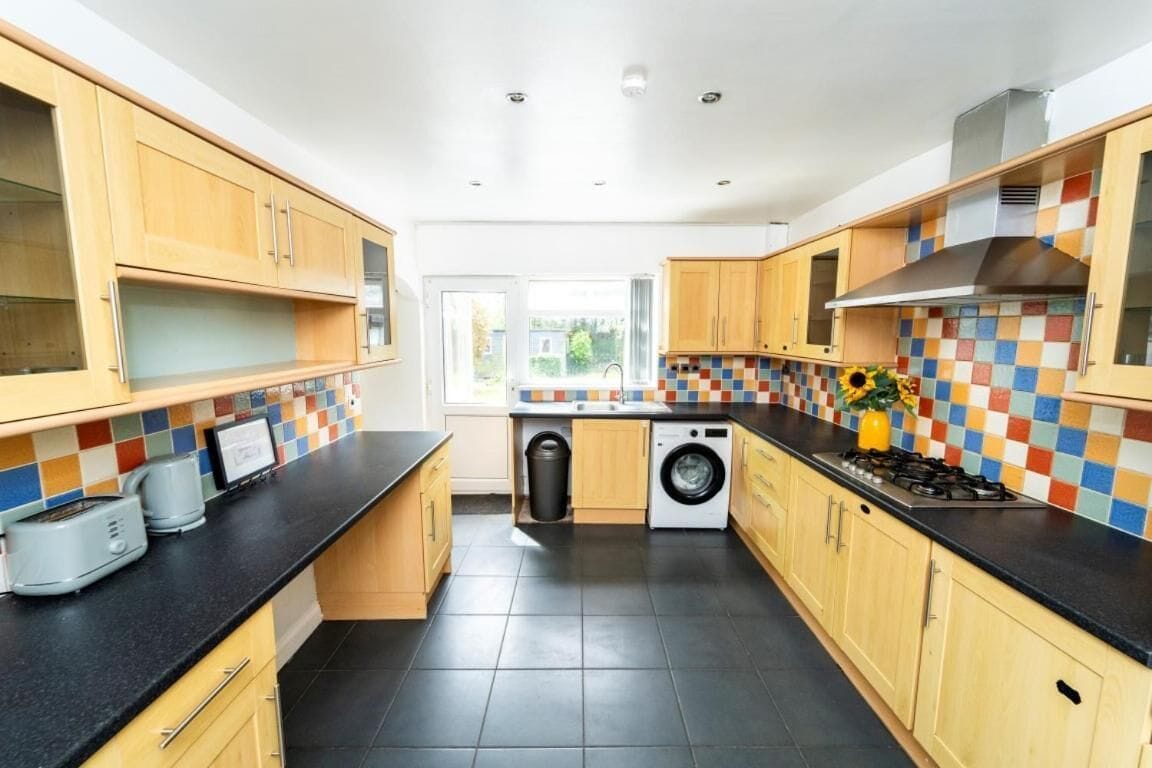 House, 3 Bedrooms, Balcony, Garden View | Interior