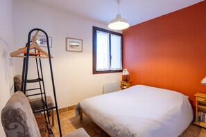 1 Schlafzimmer, Bügeleisen/Bügelbrett, WLAN, Bettwäsche