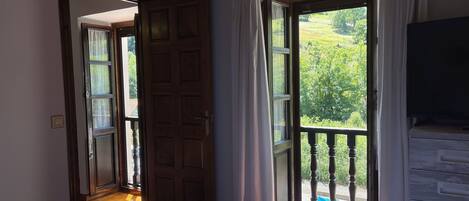 2 dormitorios y ropa de cama