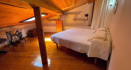 La Casina del Arroyo, rural cottage for 2-4 people in Poo de Cabrales