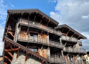 Front of property - Chalet Téléporté (Les Gets)