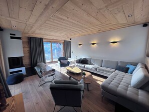 Lobby lounge - Chalet Téléporté (Les Gets)