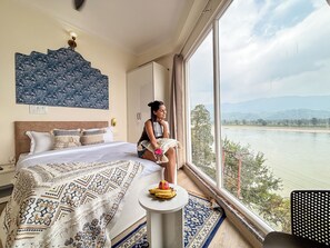 アイロン / アイロン台、WiFi (無料)