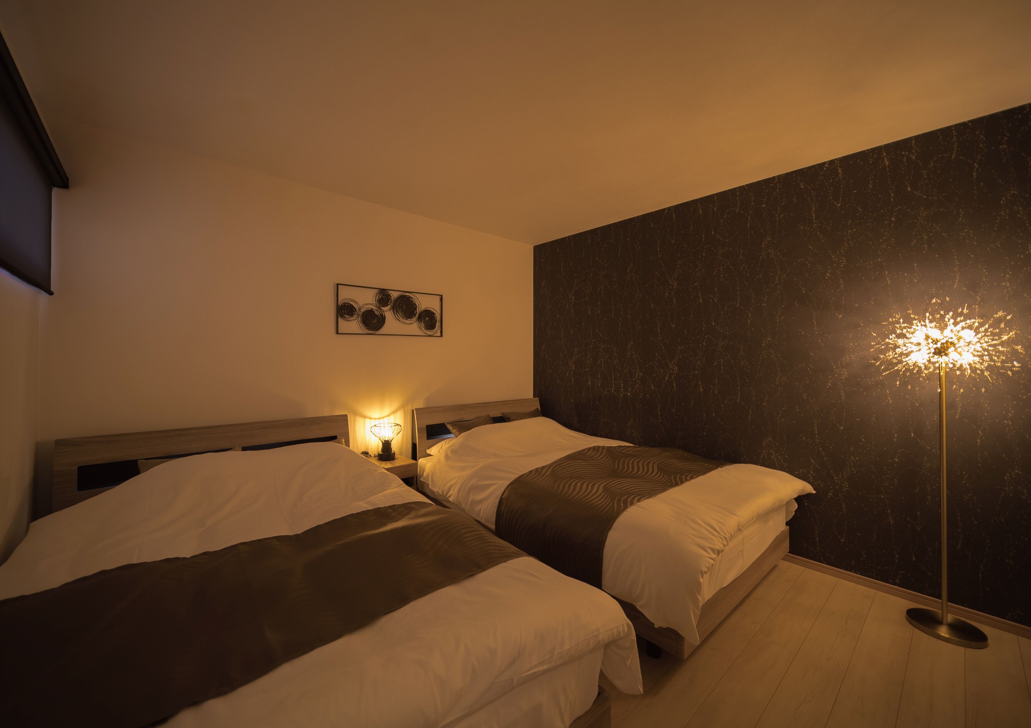 Superior Condo, 4 Bedrooms | Individually decorated, individually furnished, blackout drapes