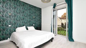 1 bedroom, iron/ironing board, WiFi, bed sheets