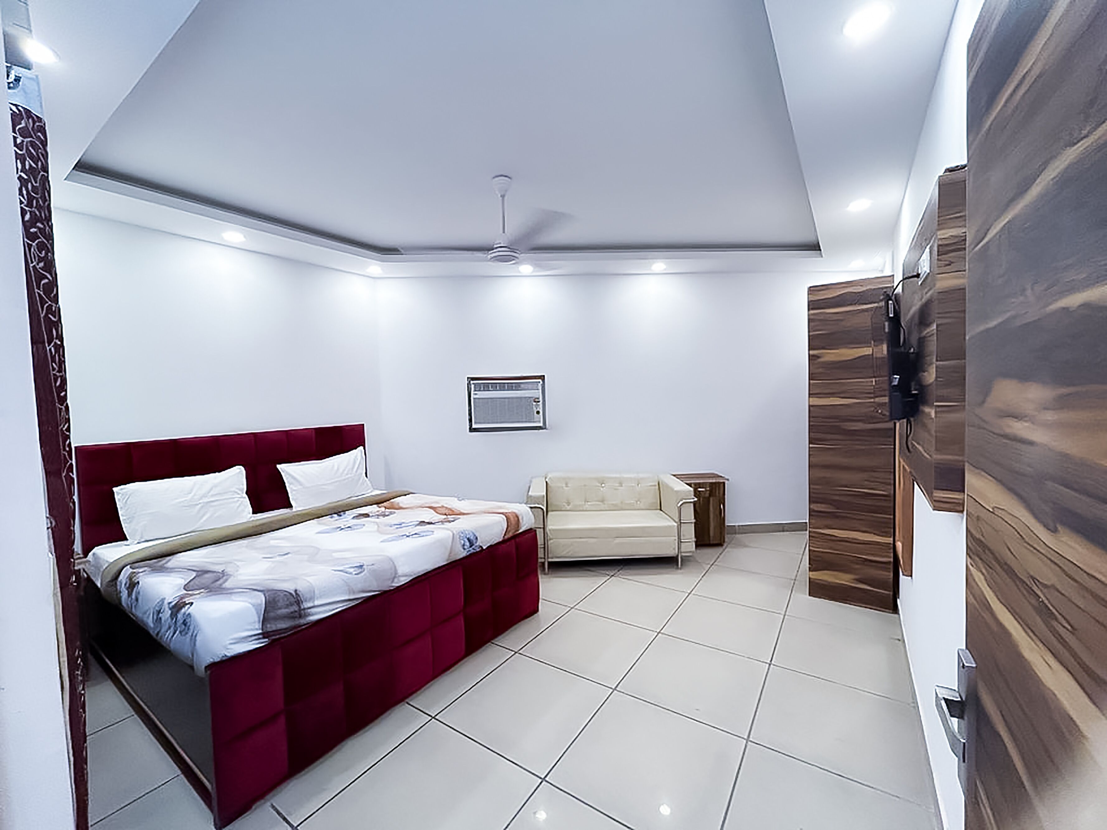 Double or Twin Room, City View | Free WiFi