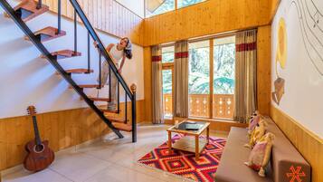 Superior Duplex Room (with balcony and river view) | Free WiFi