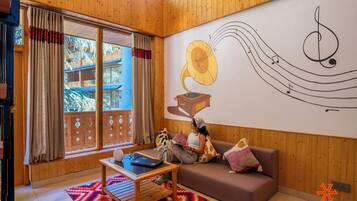 Superior Duplex Room (with balcony and river view) | Free WiFi