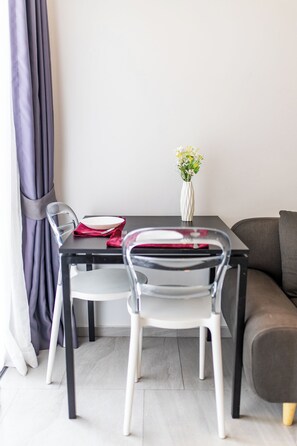 Interior - Mountain View 1 Bed Apt T2-723 (Chalong)