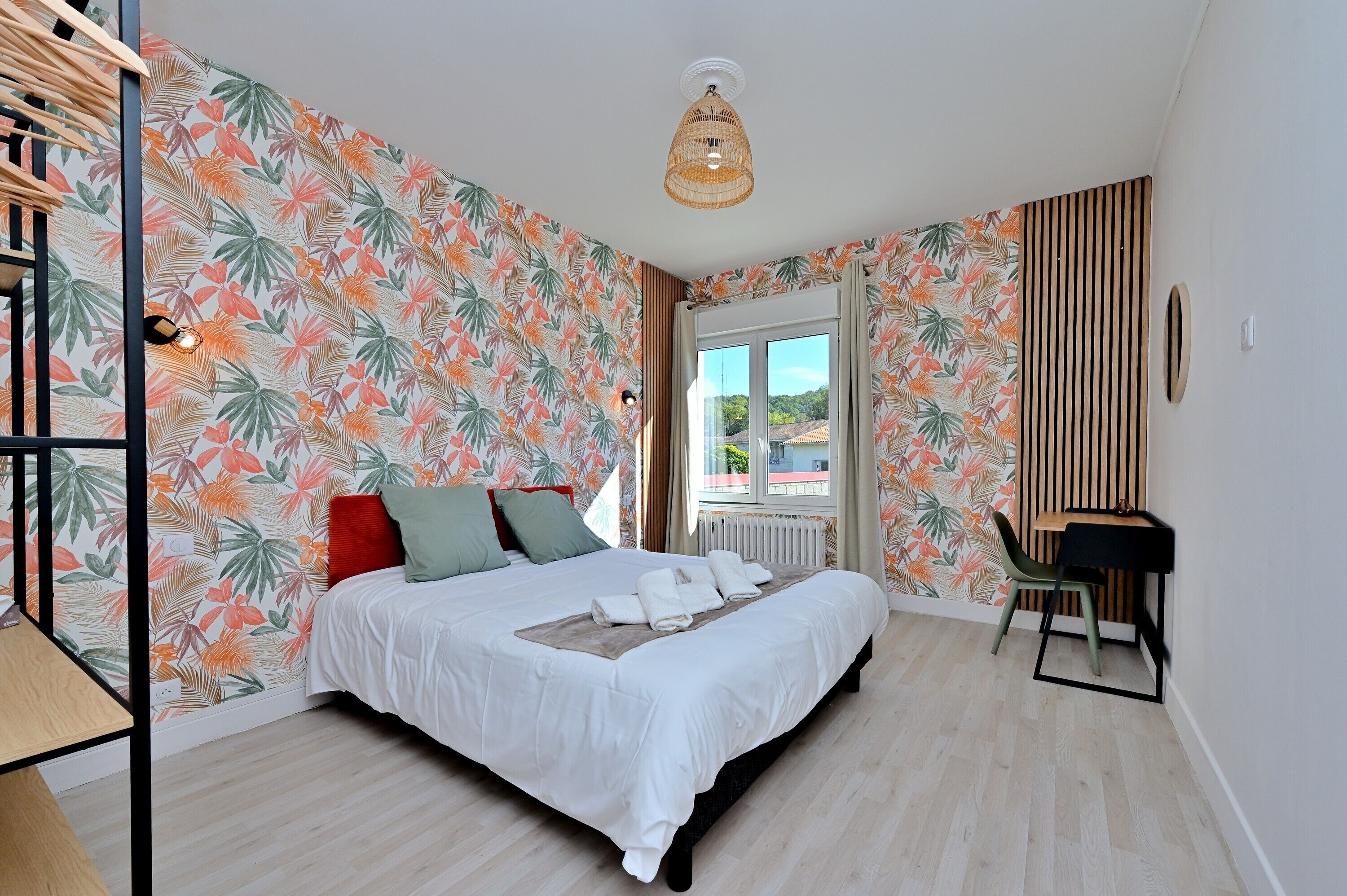 1 bedroom, WiFi, bed sheets