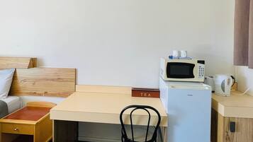 Habitación Deluxe doble | Servicio de comidas en la habitación