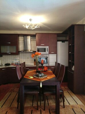 Apartment | 2 bedrooms - City Center Apartment With Mountain View (Grevena)