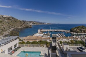 Pool - RentitSpain – Sea Views, Pool & Private Beach (Granada)