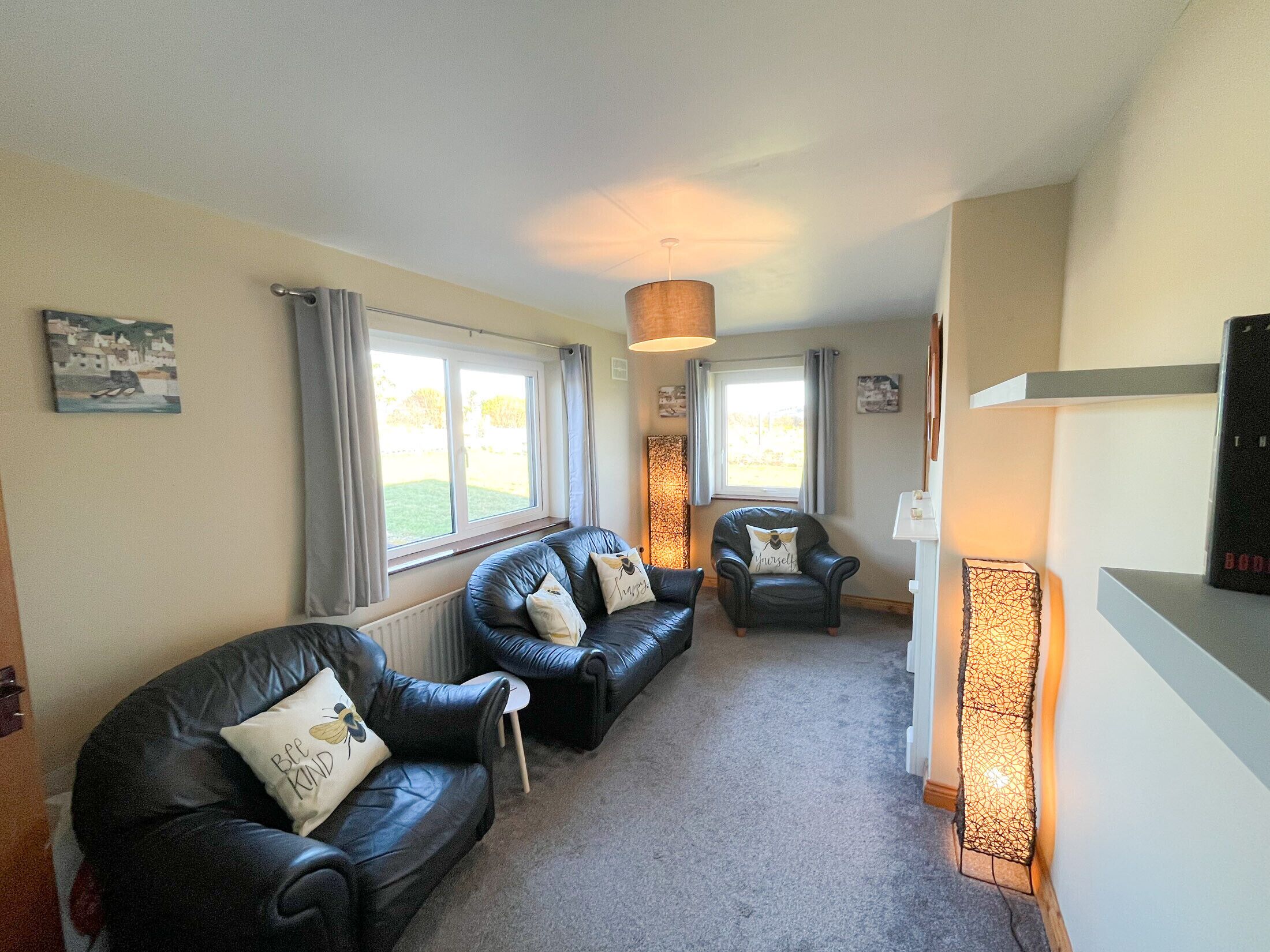 غرفة المعيشة