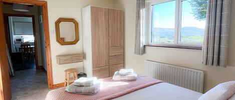 2 bedrooms, free cots/infant beds, bed sheets