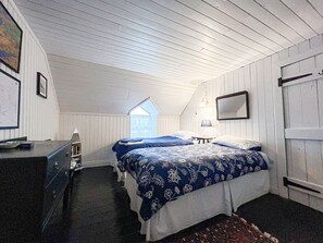 3 soverom, barnesenger (inkludert) og sengetøy