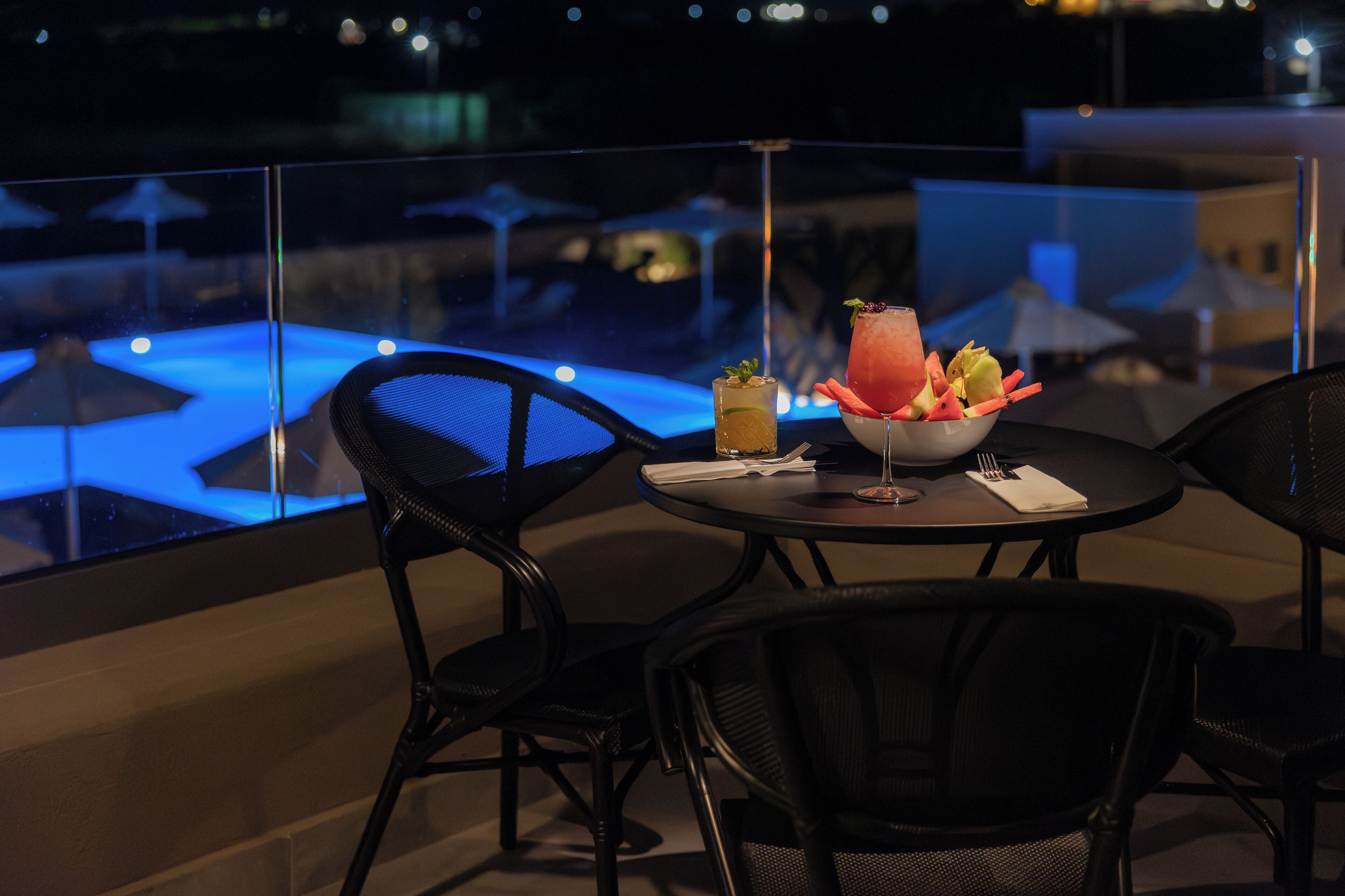 Deluxe Double Room, Balcony | Egyptian cotton sheets, premium bedding, minibar, in-room safe