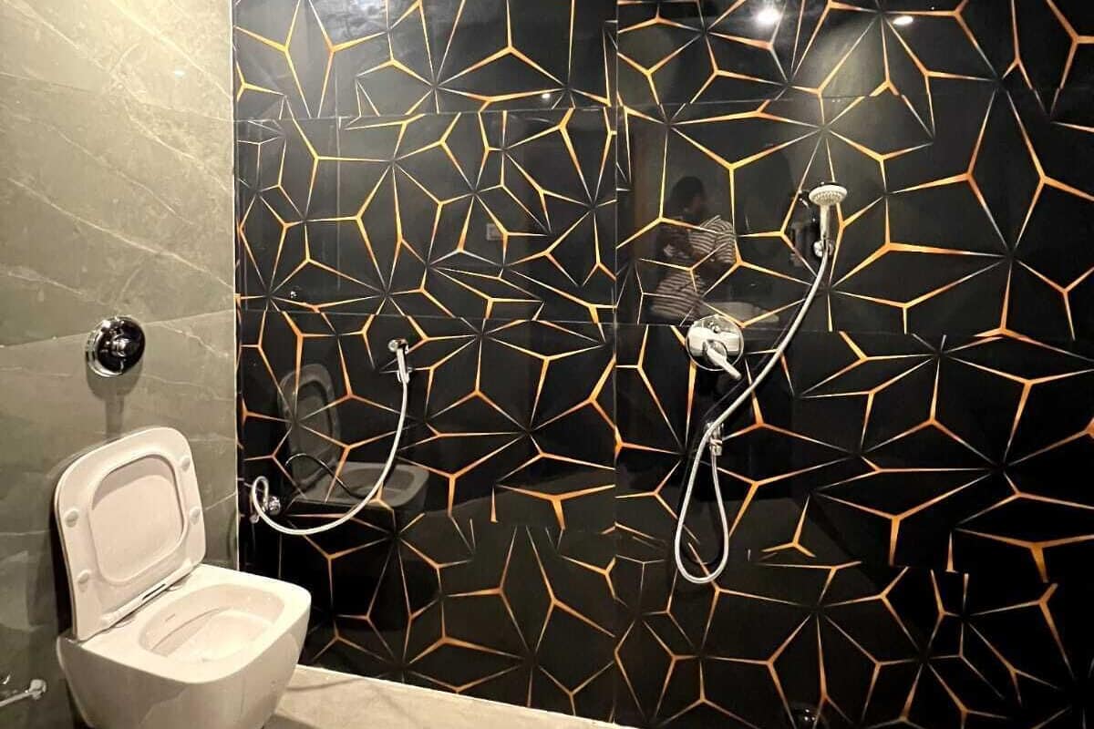 Quarto duplo superluxo | Banheiro | Chuveiro, produtos de toalete grátis