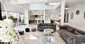 Luxury Villa, Private Pool, Pool View | Living area | 85-inch LED TV with cable channels, Netflix, toys - LUMALAND Luxury Pool Villa Pattaya Walking Street (Pattaya)