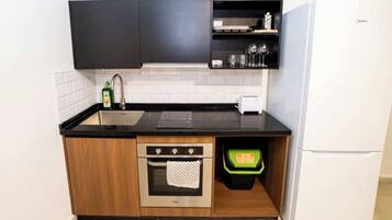 Fridge, stovetop, toaster