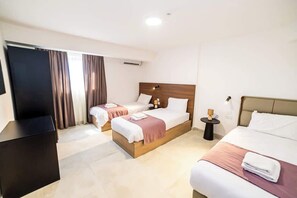 1 chambre, fer et planche Ă repasser, Wi-Fi, draps fournis