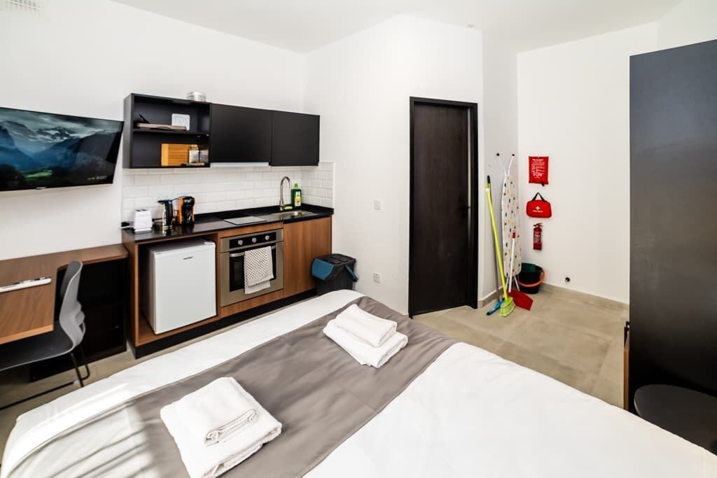 1 chambre, fer et planche à repasser, Wi-Fi