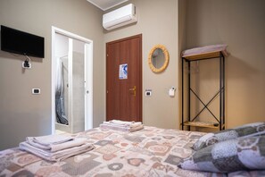 Accès Internet, draps fournis